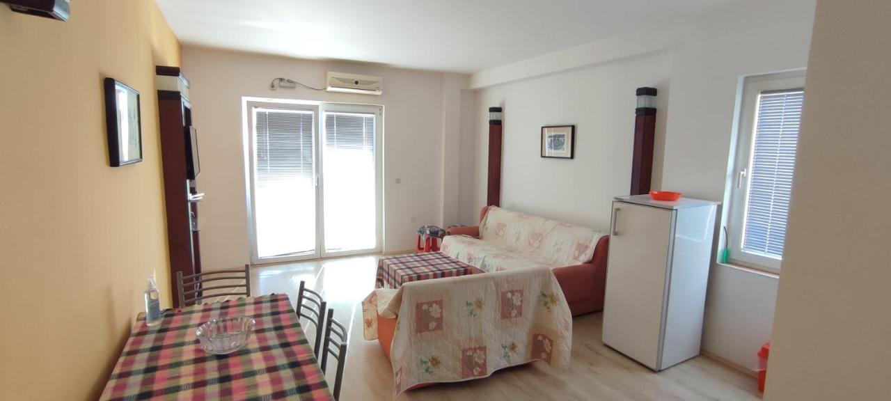 Apartments Vela - Pestani, Ohrid Buitenkant foto