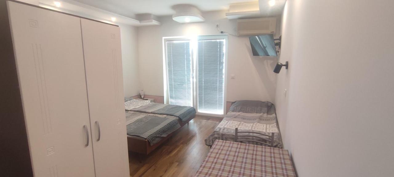 Apartments Vela - Pestani, Ohrid Buitenkant foto