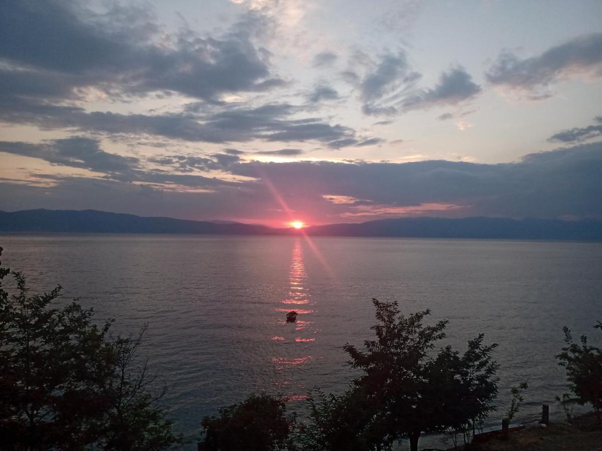 Apartments Vela - Pestani, Ohrid Buitenkant foto
