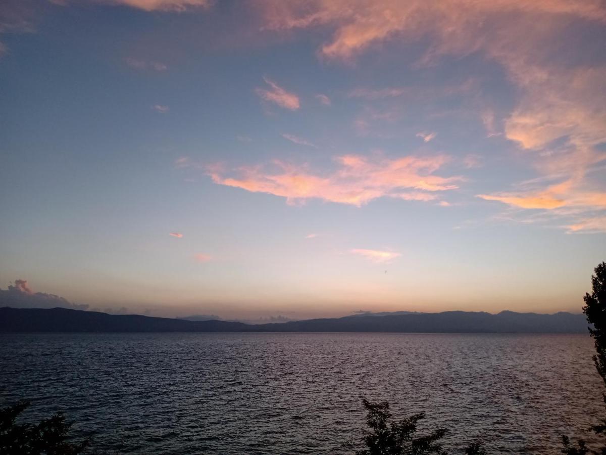 Apartments Vela - Pestani, Ohrid Buitenkant foto